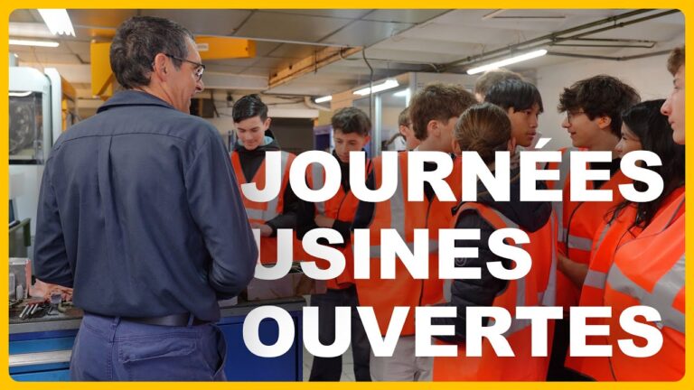 Élèves de seconde visitant un atelier de forge lors des Journées Usines Ouvertes